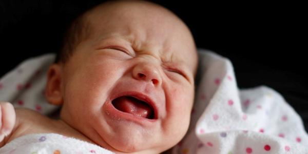 Co znamená plačení dítěte?