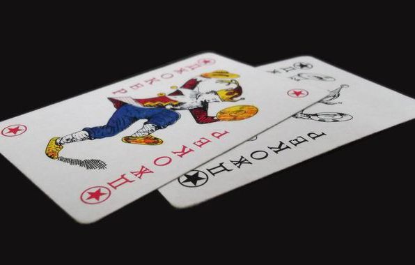 Malované pravidla hry pro 36 karet