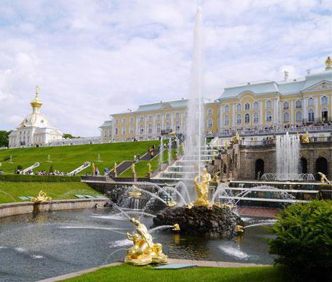 exkurze do velkého paláce Peterhof