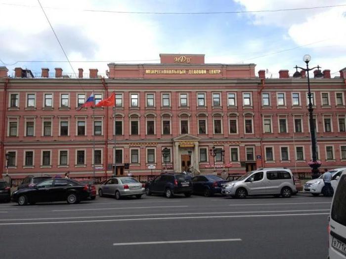 Centrální čtvrť Saint-Petersburg - rysy