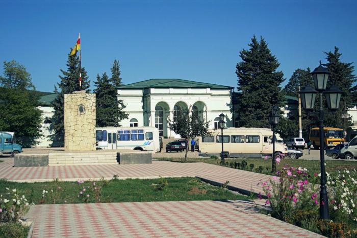 Erb a vlajka Osetie jsou symboly republiky