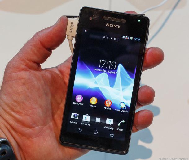 Sony Xperia V: recenze. Sony Xperia V: smartphone. Sony Xperia V: telefon